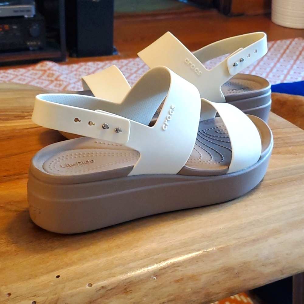 Crocs Brooklyn Wedge Sandal